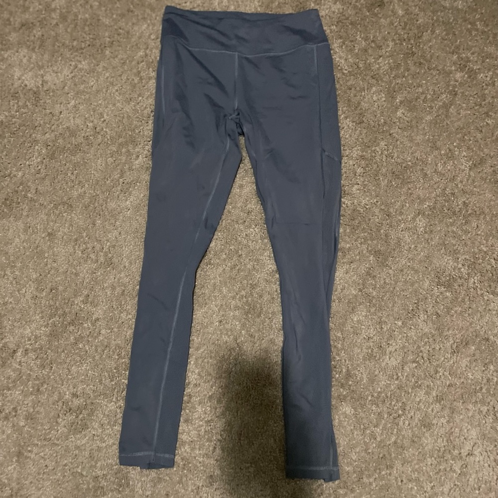 Athletic leggings